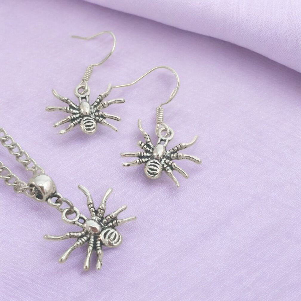 Spider Charm Jewellery Set, Dangly Earring And Necklace Set In Gift Bag, Cord And Chain Option, Spooky Halloween - Premium from Etsy - Just £8.99! Shop now at Uniquely Holt