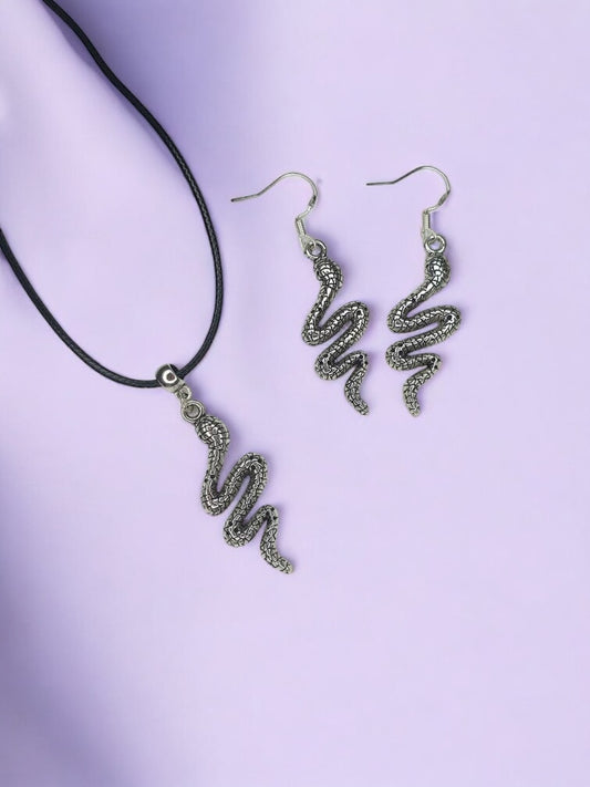 Snake Charm Jewellery Set, Dangly Earring And Necklace Set In Gift Bag - Premium  from Etsy - Just £8.99! Shop now at Uniquely Holt