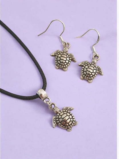 Turtle Charm Jewellery Set, Dangly Earring And Necklace Set In Gift Bag, Ocean Lover - Premium  from Etsy - Just £8.99! Shop now at Uniquely Holt
