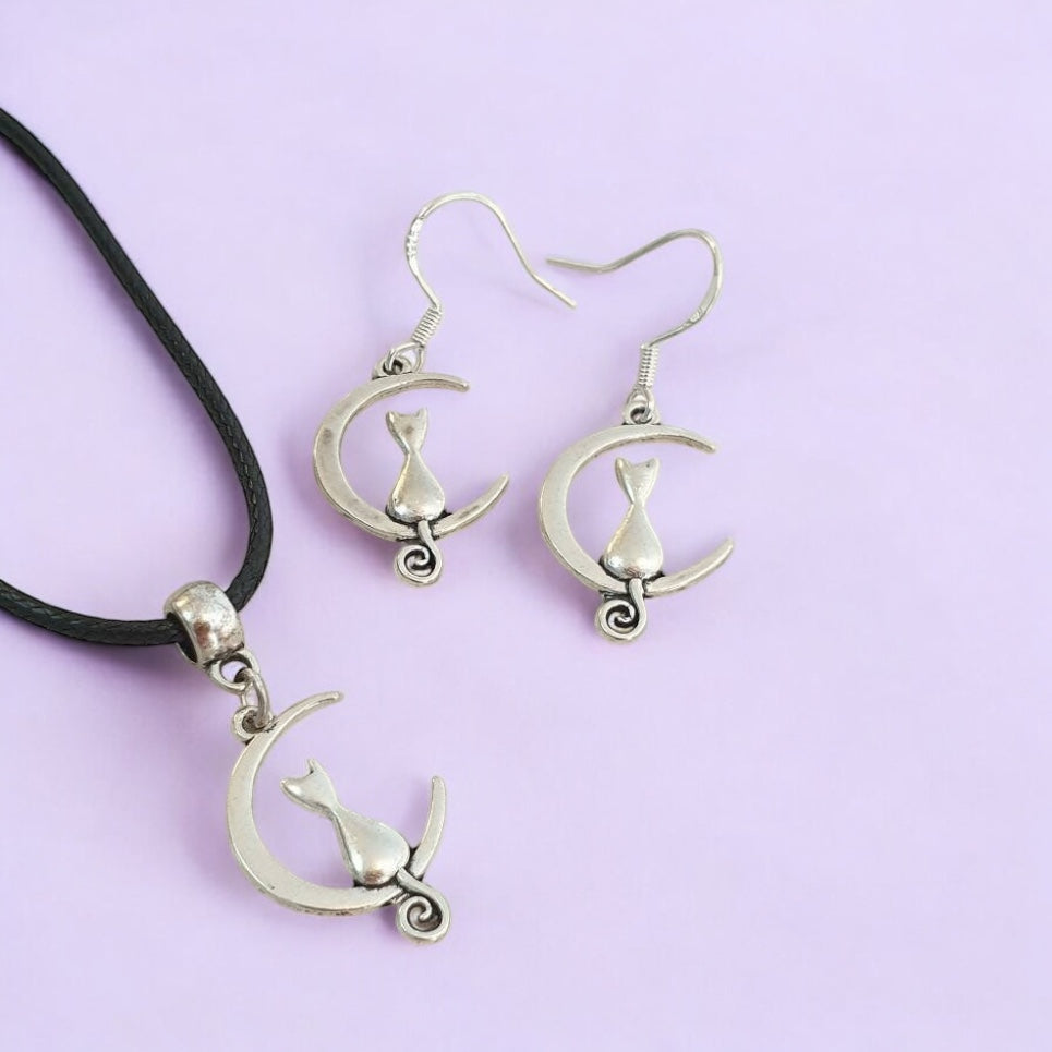Cat And Moon Charm Jewellery Set, Dangly Earring And Necklace Set In Gift Bag, Cat Lover, Cord Or Chain Option - Premium  from Etsy - Just £8.99! Shop now at Uniquely Holt