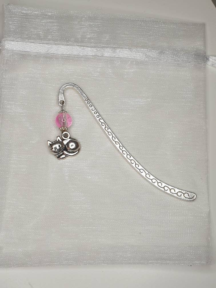 Handmade Antique Silver Cat Charm Bookmark In Gift Bag, Reader Gift, Book Lover, Cat Lover - Premium  from Etsy - Just £4.99! Shop now at Uniquely Holt