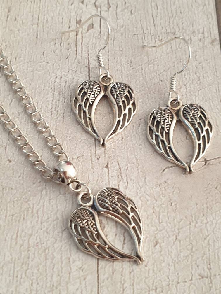 Wings Charm Jewellery Set, Dangly Earring And Necklace Set In Gift Bag, Cord Or Chain Options - Premium  from Etsy - Just £8.99! Shop now at Uniquely Holt